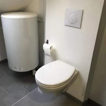 Grand Studio Spacieux Proche De Toute Commodites !